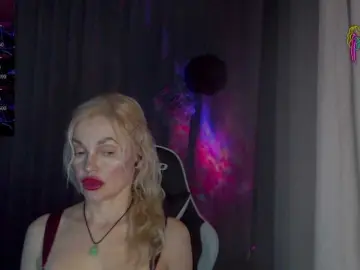 Margo77-1  live sex cam