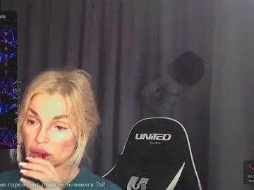 Margo77-1  live sex cam