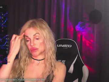 Margo77-1  live sex cam