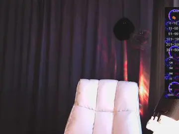 Margo77-1  live sex cam