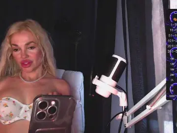 Margo77-1  live sex cam