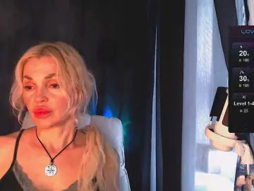 Margo77-1  live sex cam
