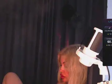 Margo77-1  live sex cam