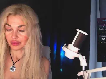 Margo77-1  live sex cam