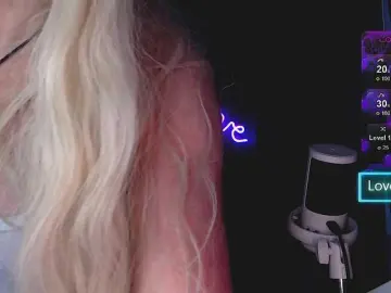 Margo77-1  live sex cam