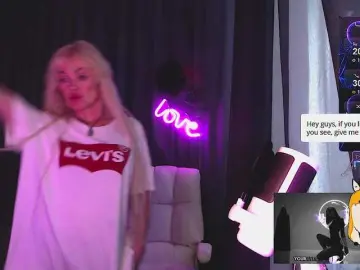 Margo77-1  live sex cam
