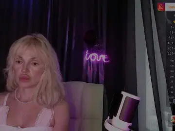 Margo77-1  live sex cam