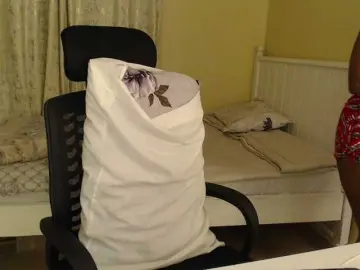 Mariewana  live sex cam