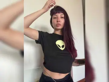 Miss-Brazil  live sex cam