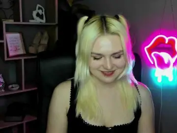 SweetLilyxo  live sex cam