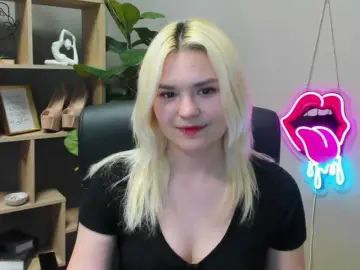 SweetLilyxo  live sex cam