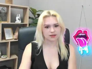 SweetLilyxo  live sex cam