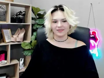 SweetLilyxo  live sex cam