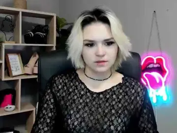 SweetLilyxo  live sex cam