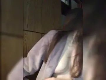 TeaseWithTaste  live sex cam