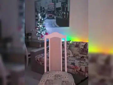 XXXCassandraXXX  live sex cam