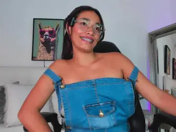 Aria-blom  live sex cam