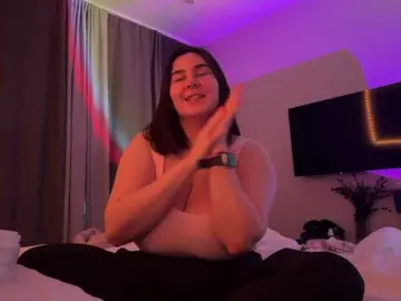 Valevaweheart11  live sex cam