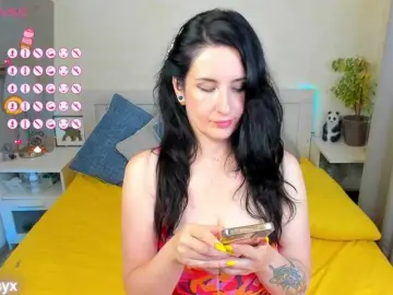 Wildrossy  live sex cam