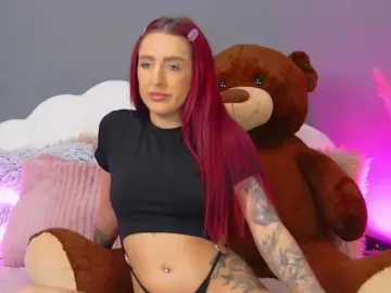 CrystalRed  live sex cam