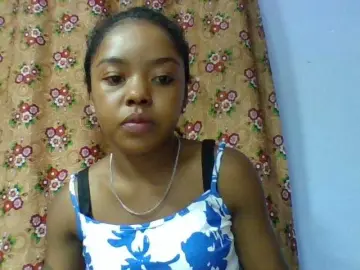 Elysa7  live sex cam