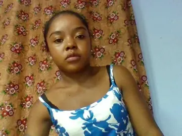 Elysa7  live sex cam