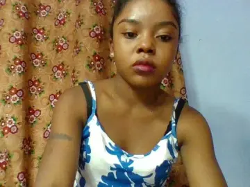 Elysa7  live sex cam