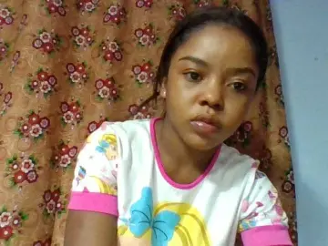 Elysa7  live sex cam