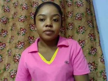 Elysa7  live sex cam