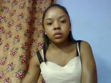 Elysa7  live sex cam