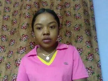 Elysa7  live sex cam