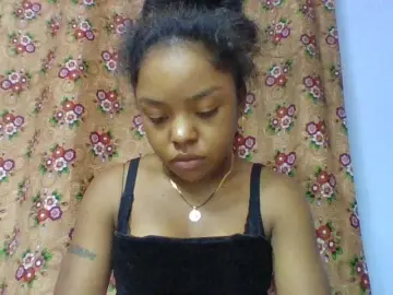 Elysa7  live sex cam