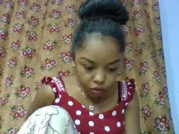 Elysa7  live sex cam