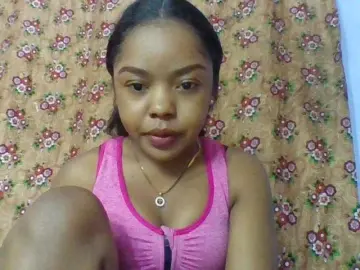 Elysa7  live sex cam