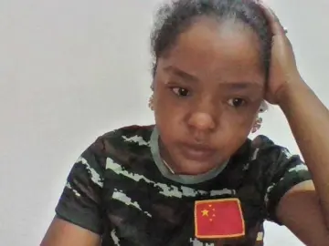 Elysa7  live sex cam