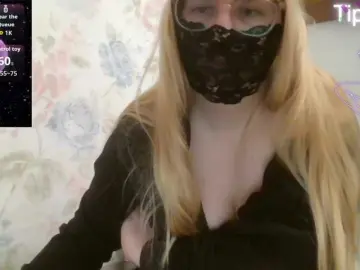 Lilithaa  live sex cam