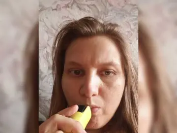 LinNatty  live sex cam