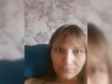 LinNatty  live sex cam