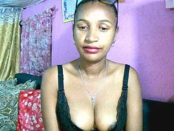 Mynah  live sex cam