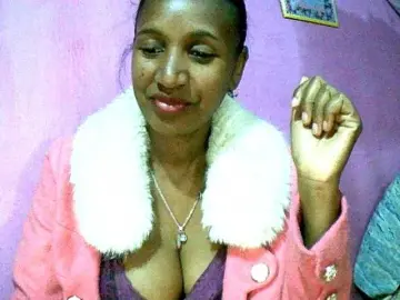 Mynah  live sex cam
