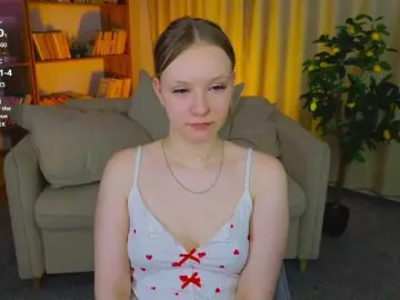 StaceyyJones  live sex cam