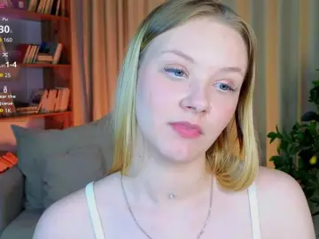 StaceyyJones  live sex cam