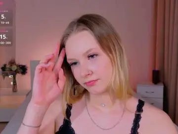 StaceyyJones  live sex cam