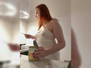 YourDreamWoman  live sex cam