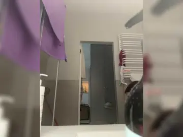 YourDreamWoman  live sex cam