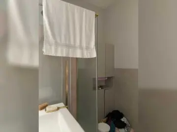 YourDreamWoman  live sex cam