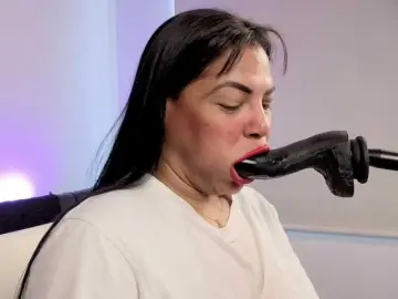 Anabel693  live sex cam