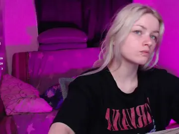 CherryNight666  live sex cam
