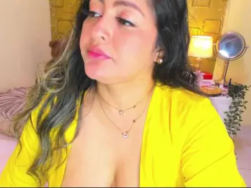 JuliaHaye  live sex cam