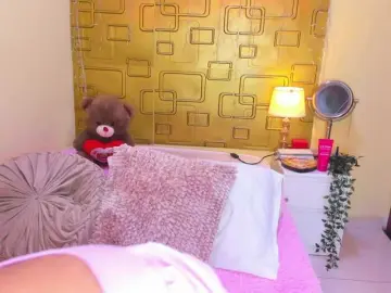 JuliaHaye  live sex cam